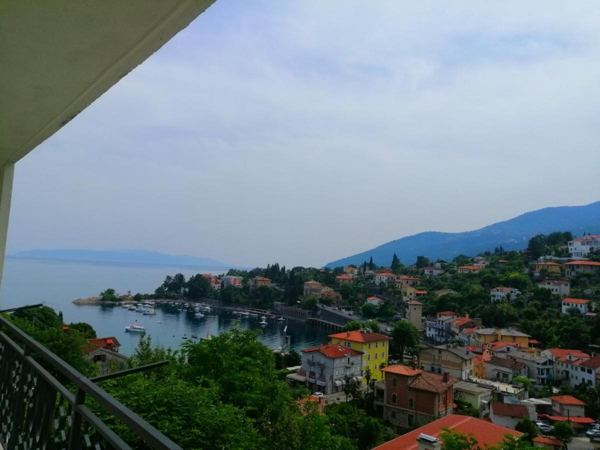 Apartments Branka Ika Bagian luar foto