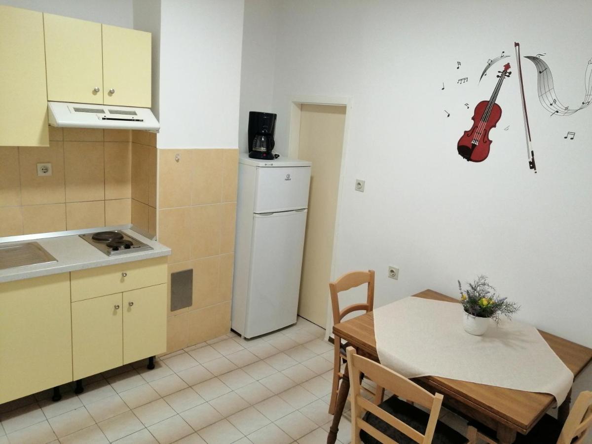 Apartments Branka Ika Bagian luar foto