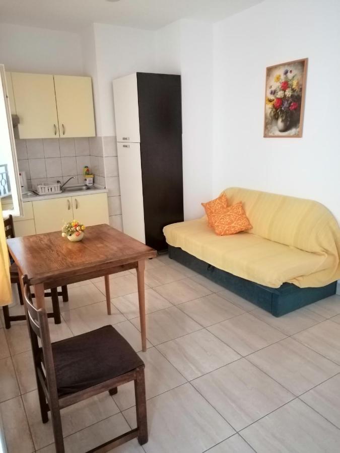 Apartments Branka Ika Bagian luar foto