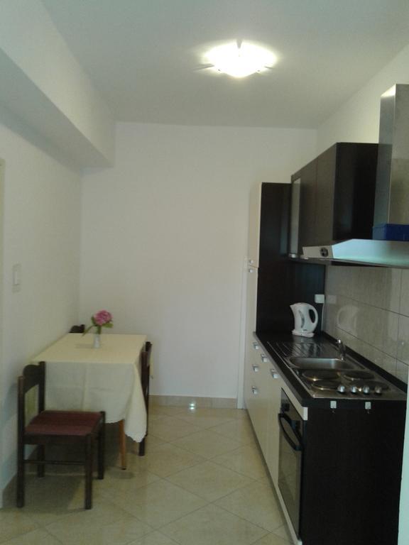 Apartments Branka Ika Bagian luar foto