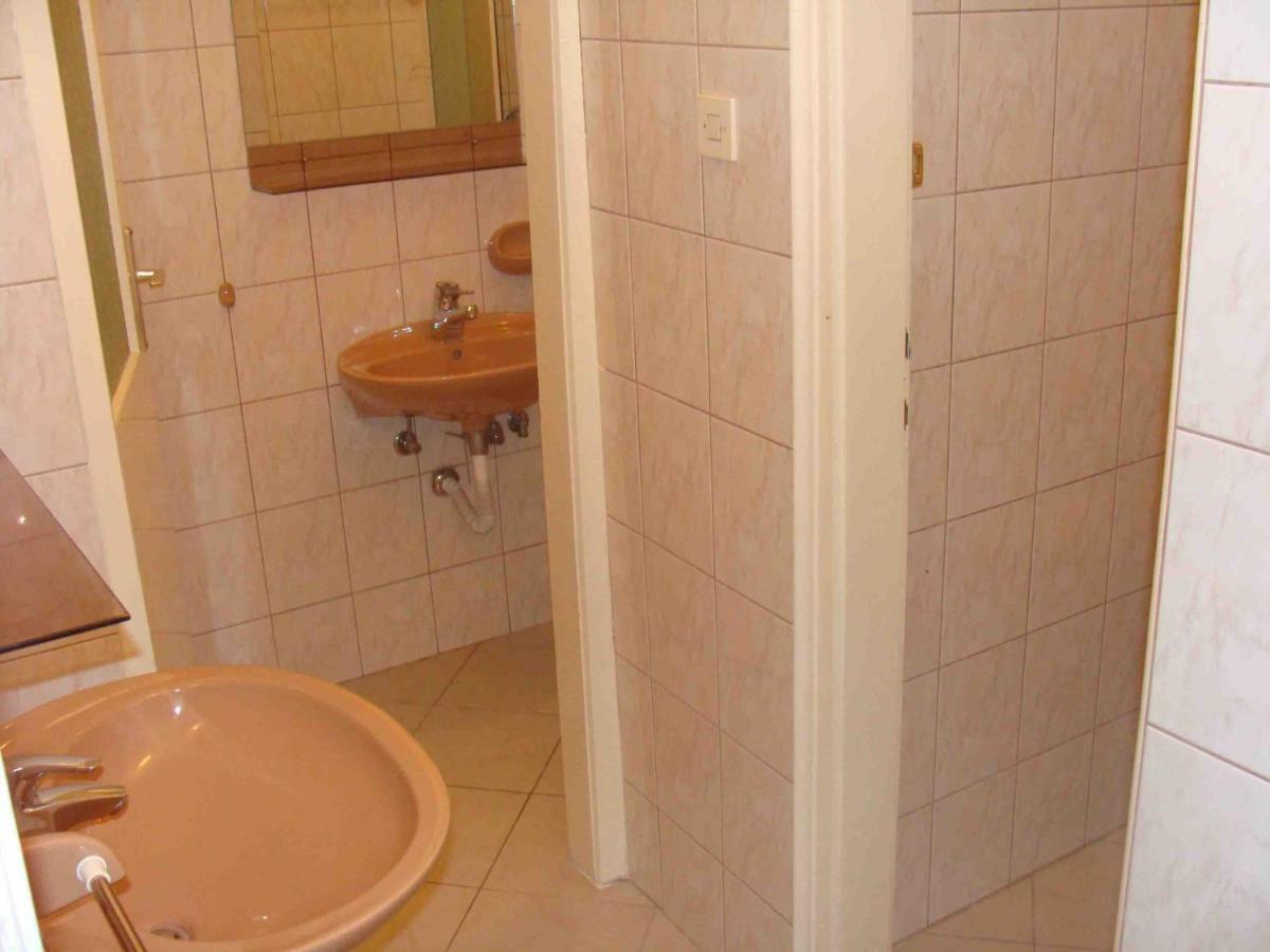 Apartments Branka Ika Bagian luar foto